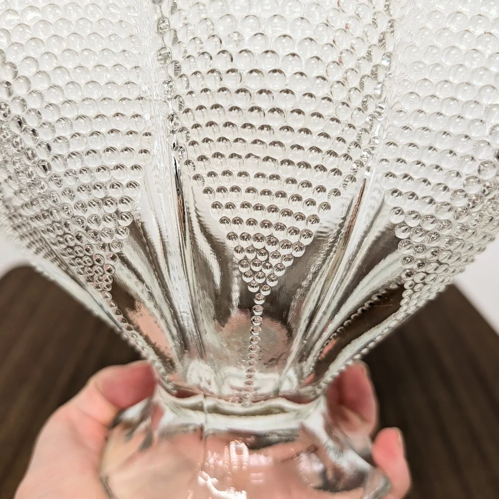 L.E. Smith 1940s Thousand Eyes Pattern Hobnail Fan Shaped Footed Tall Glass Vase